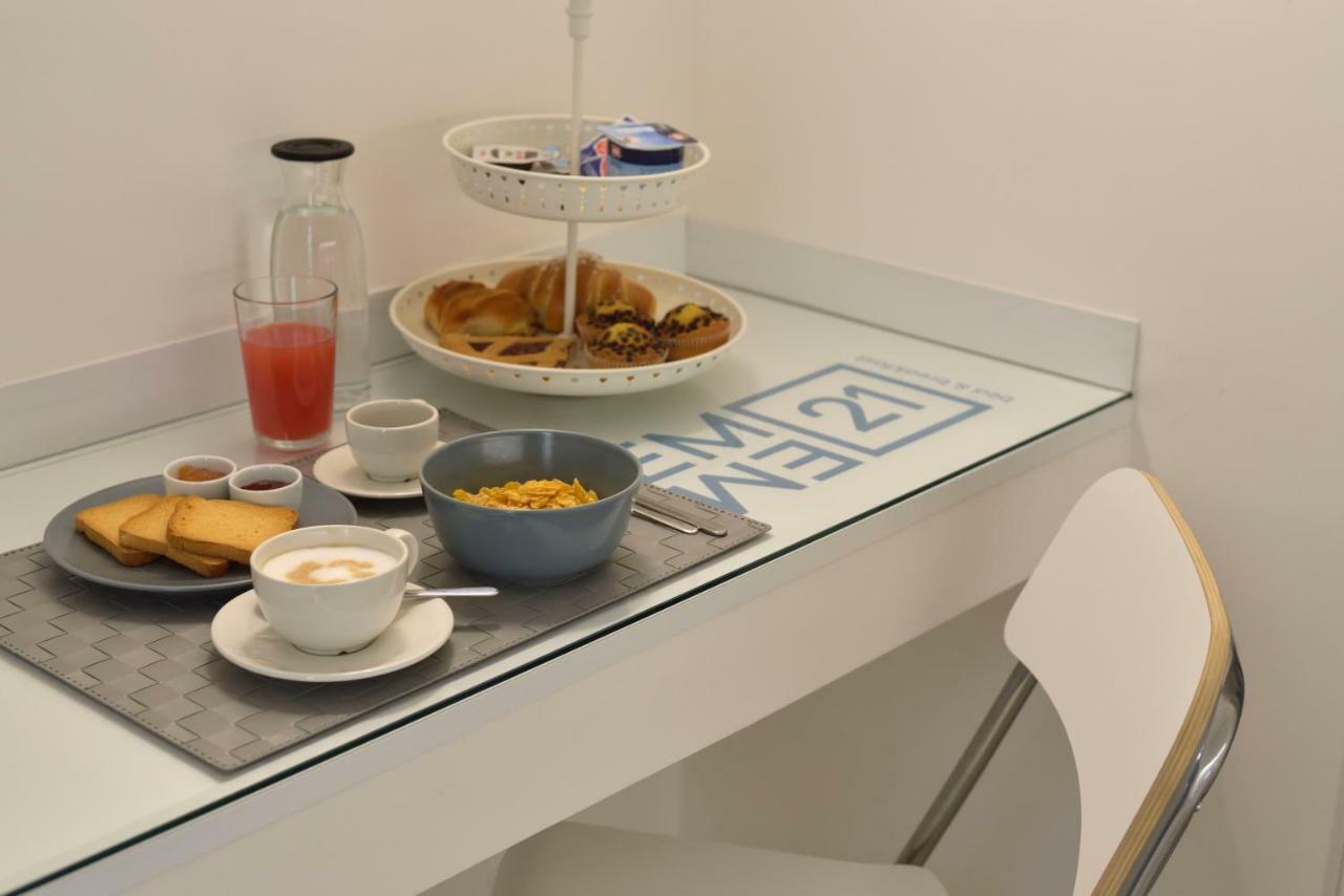 B&B Emme21 Napoli Ngoại thất bức ảnh
