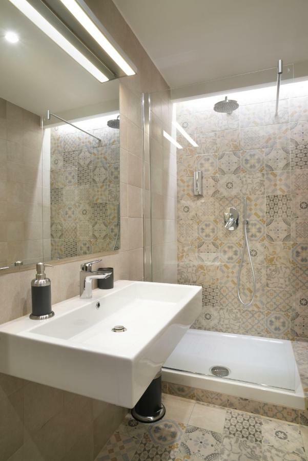 B&B Emme21 Napoli Ngoại thất bức ảnh